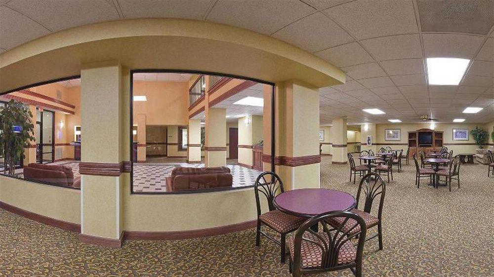 Holiday Inn Express Hotel & Suites Bentonville By Ihg Eksteriør bilde