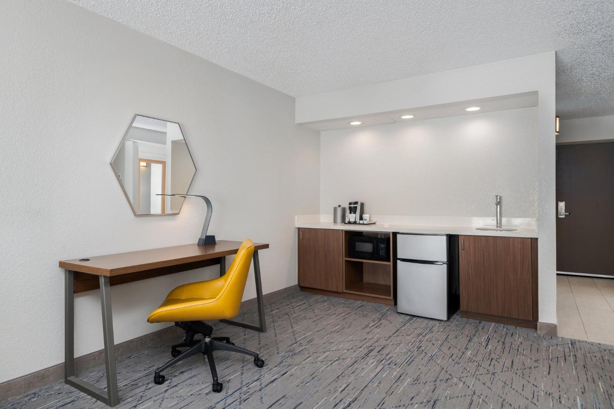 Holiday Inn Express Hotel & Suites Bentonville By Ihg Eksteriør bilde