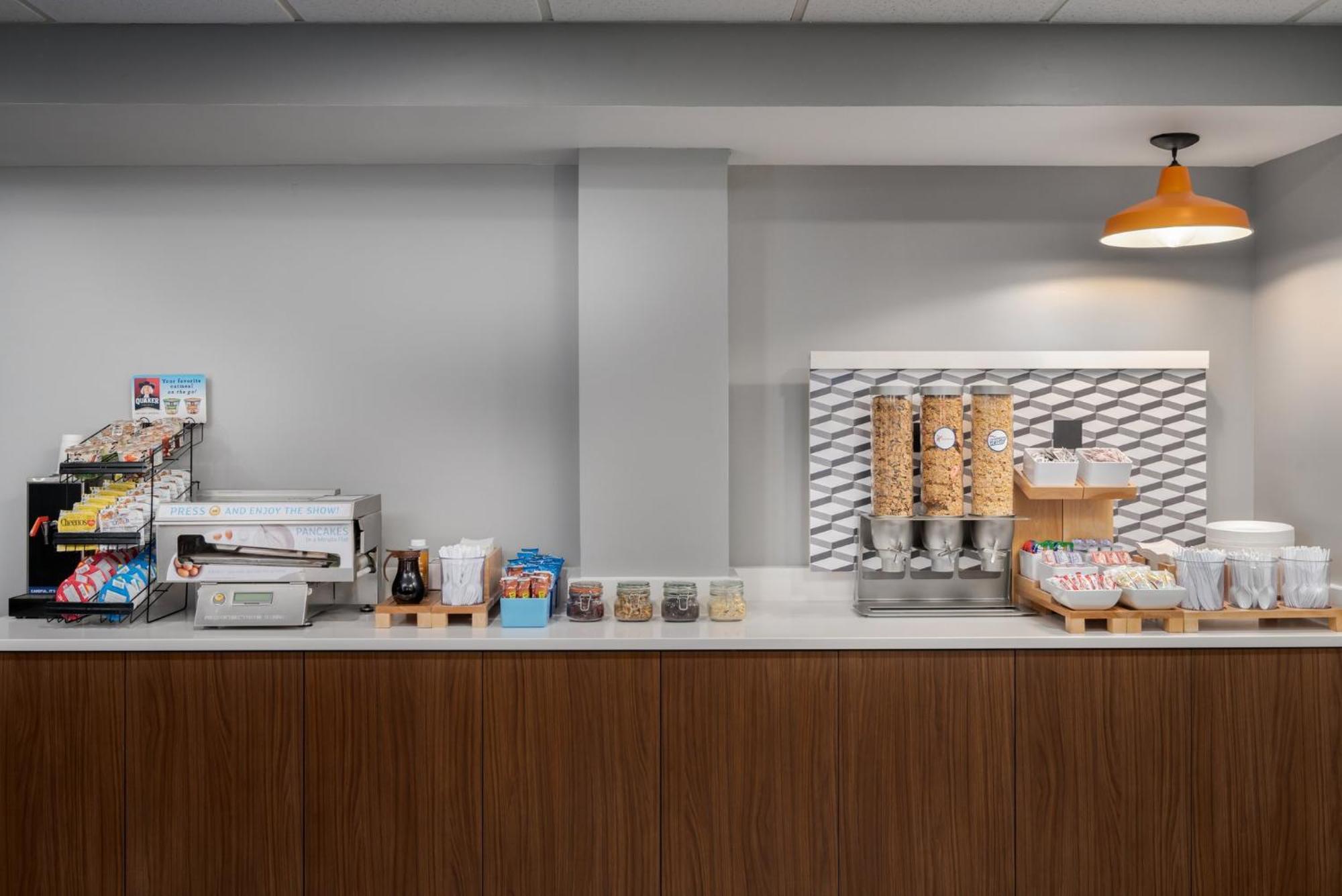 Holiday Inn Express Hotel & Suites Bentonville By Ihg Eksteriør bilde