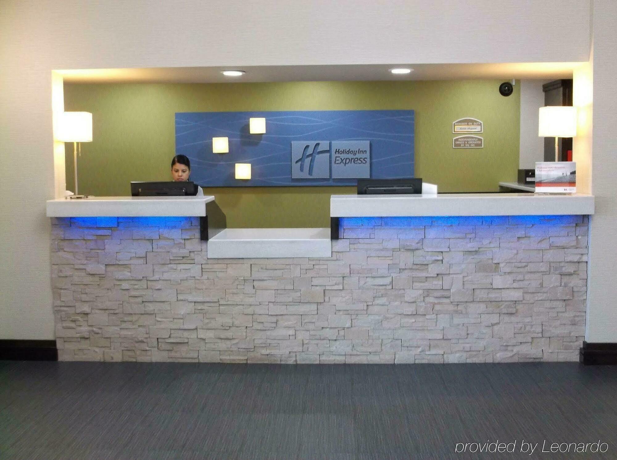 Holiday Inn Express Hotel & Suites Bentonville By Ihg Eksteriør bilde